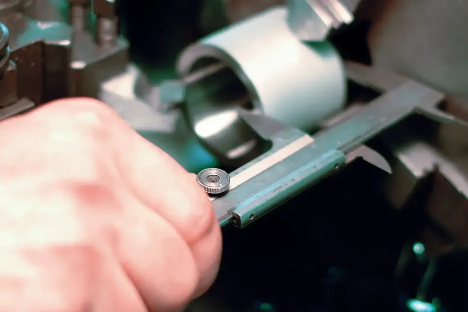 MERILO POMIČNO 0-150MM UNIOR – slika 2